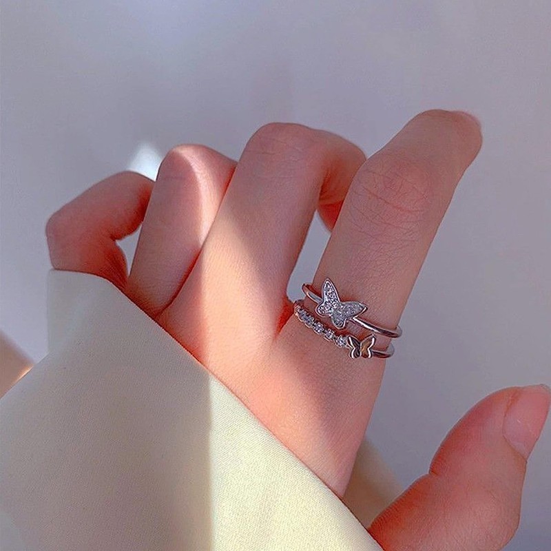 Latest Design Jewelry Rhodium Plated Simple 925 Silver Rings with Zircon  for Girl - China Ring Girl and 925 Sterling Silver Ring price |  Made-in-China.com