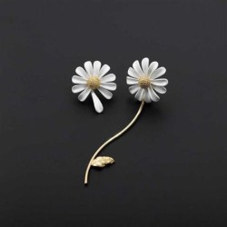 Premium Sense Daisy Earrings Necklace Female Clavicle Chain