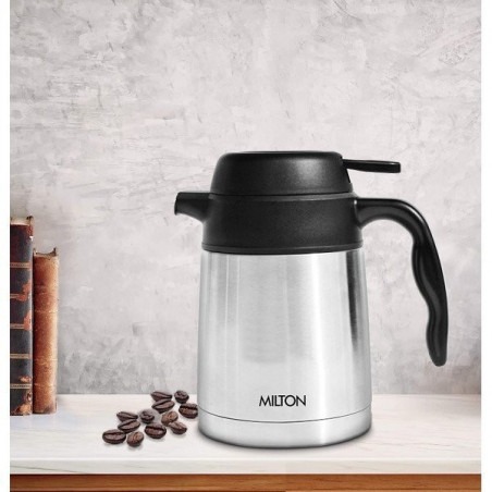 Milton astral 800 thermosteel hot and cold flask