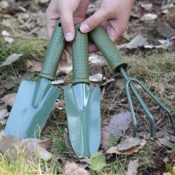 Gardening scarifier Kit