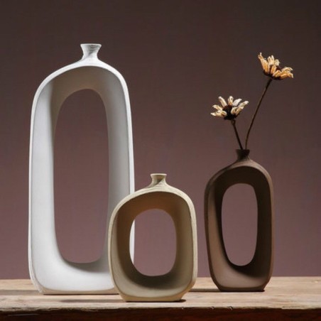 Three-piece ceramic vase (3 pieces)