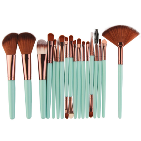 Cross border for MAANGE 18 make-up and brush suits with fan-shaped makeup tools