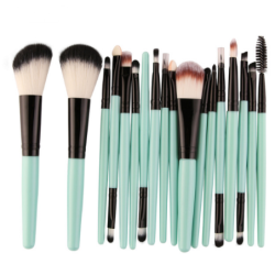 Cross border for MAANGE 18 make-up and brush suits with fan-shaped makeup tools