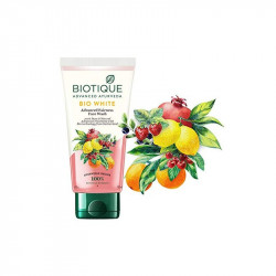 Biotique fruit brightening face wash