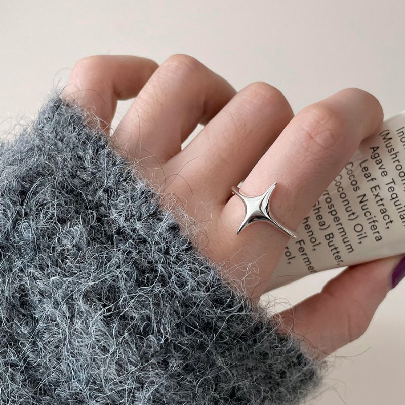 Female All-match Cold Niche Star Black Agate Ring - Image 5