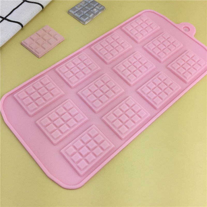 Waffle Plaid Silicone Chocolate Mold Baking Tool - Image 8