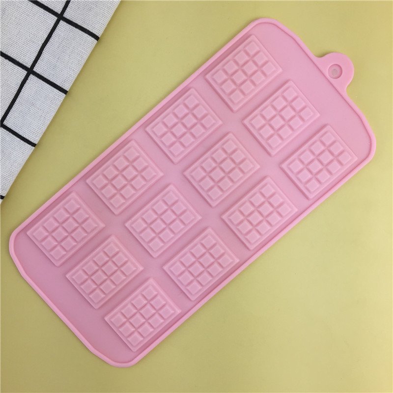 Waffle Plaid Silicone Chocolate Mold Baking Tool - Image 3