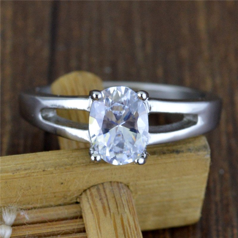 Imitation Platinum Real Female Titanium Steel Diamond Ring