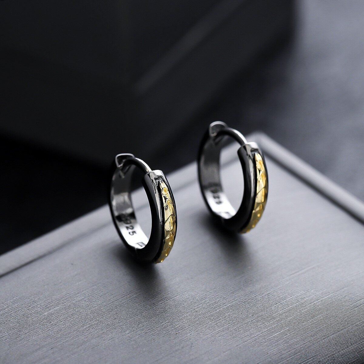 Trendy Men's Ear Studs & Ear Cuffs, High-End Unisex Earrings - Image 14
