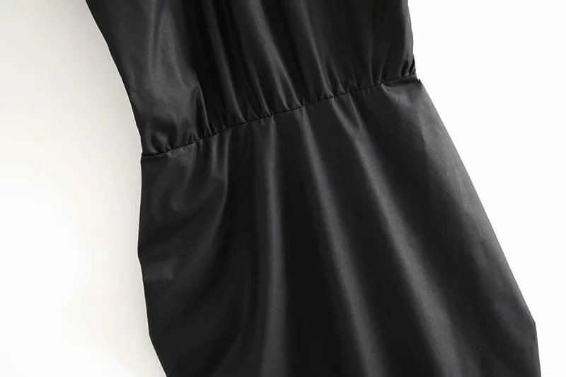 Niche Design Pleated Single-Breasted Hip Skirt - Image 3