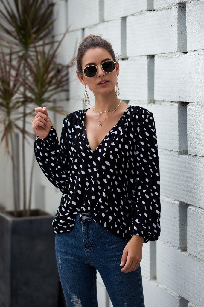 Polka dot V-neck T-shirt - Image 3