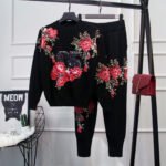Set of two flowers