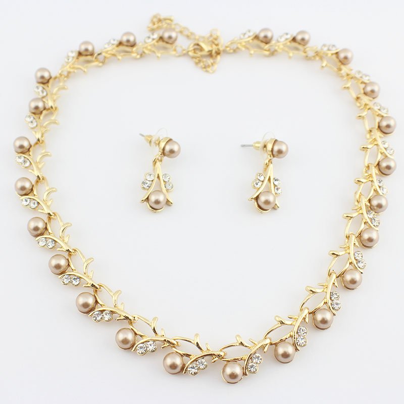 Necklace with two earrings - Image 3