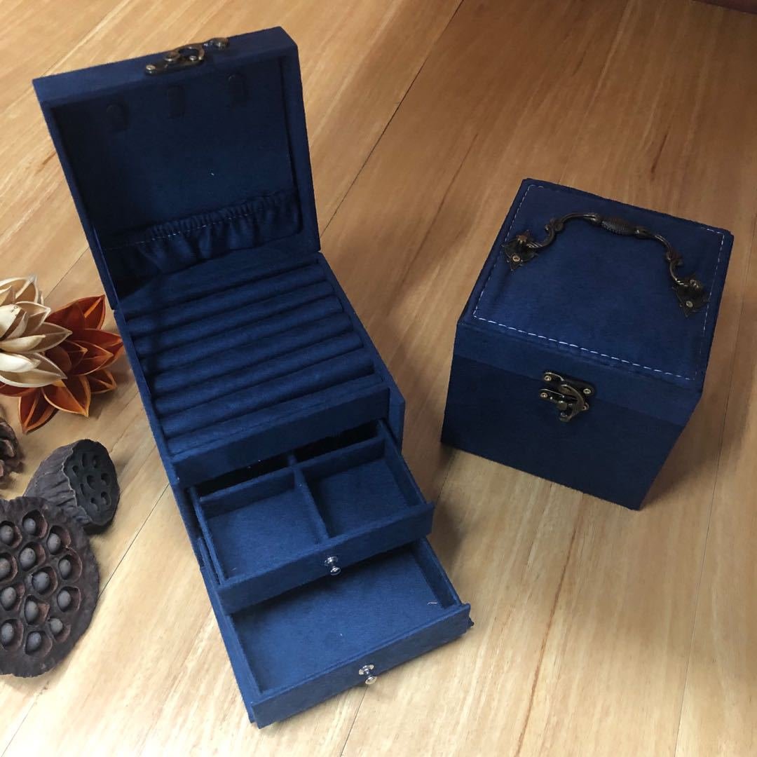 Flip Cover Three-layer Jewelry Box Flannel Solid Color - Image 3
