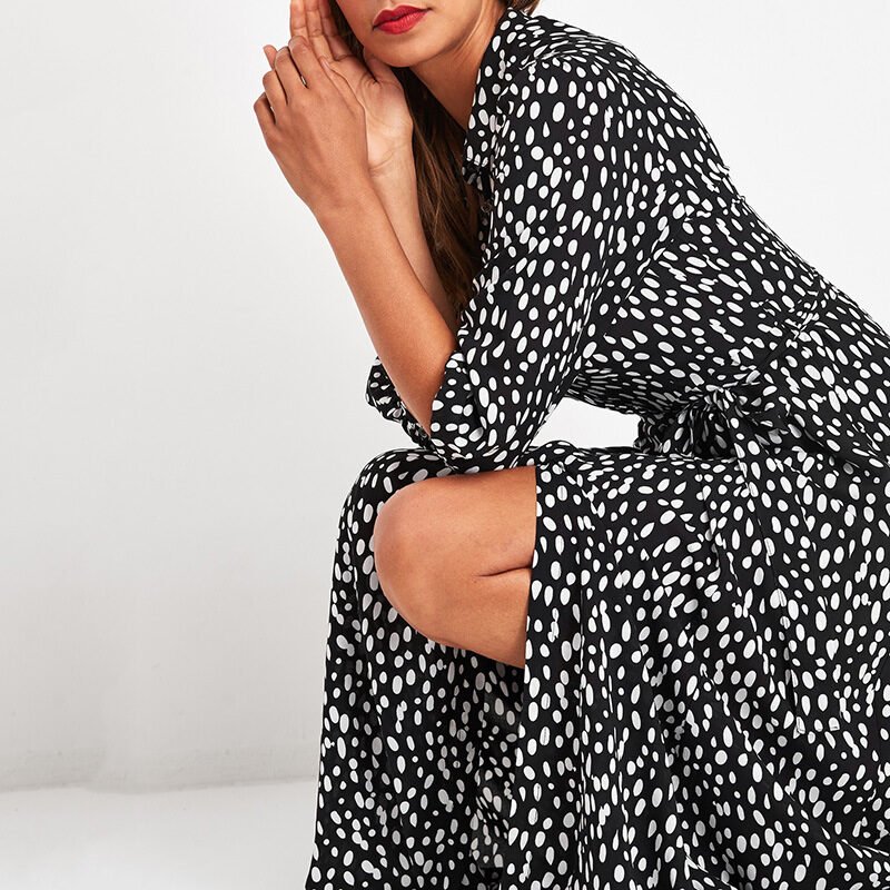 Polka dot print lace-up pocket dress - Image 4