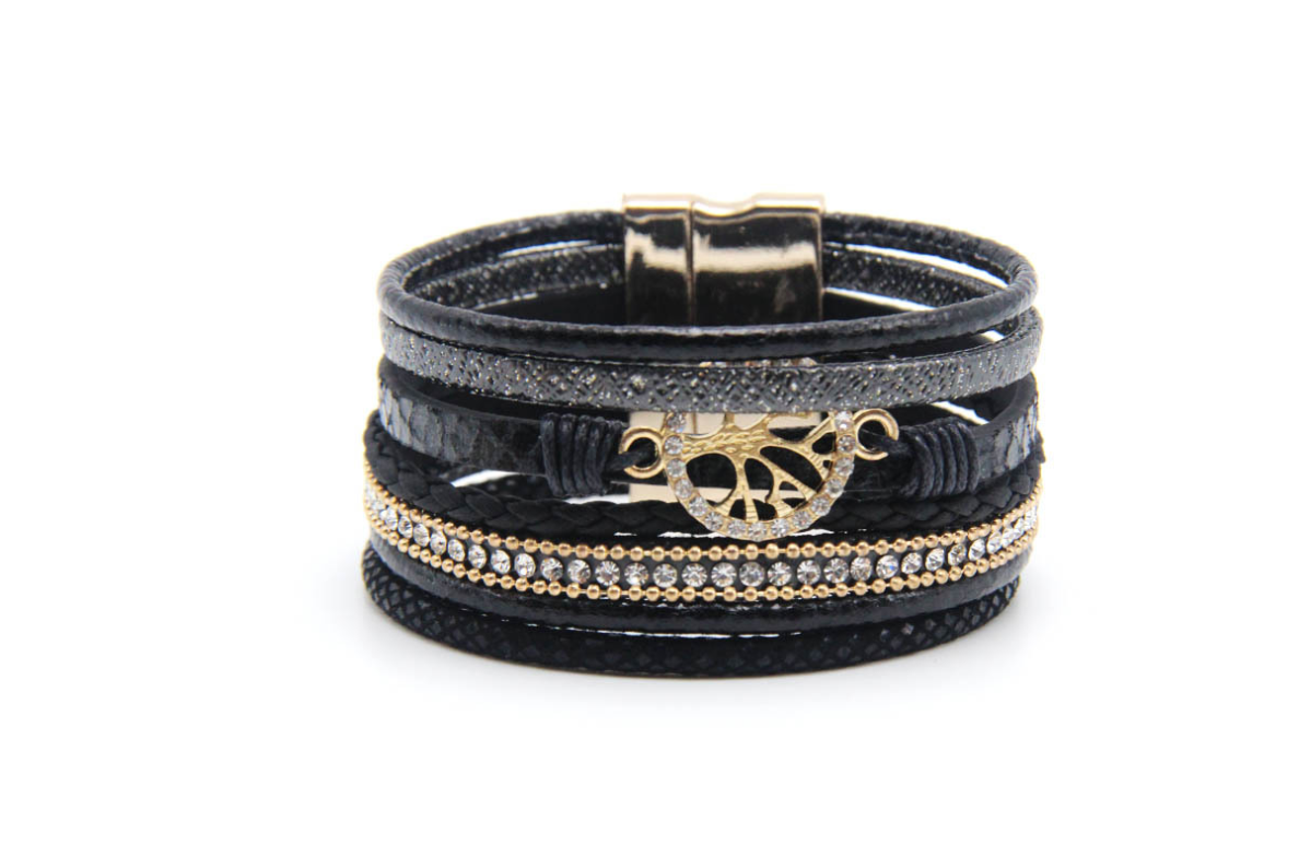 Explosion models Europe and America leather rope bracelets Hollow life tree ladies magnetic buckle jewelry - Image 2