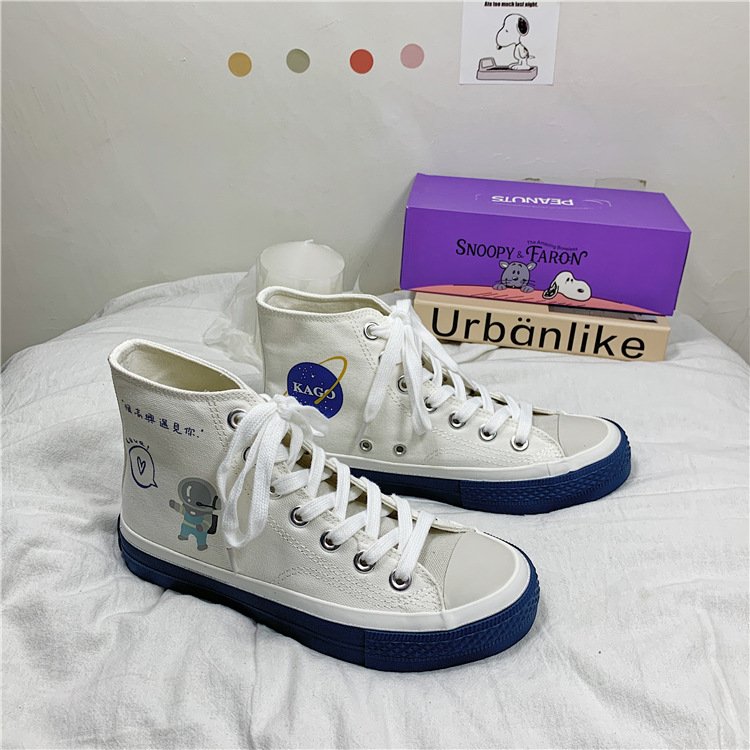 Space walk high-top shoes - Image 4