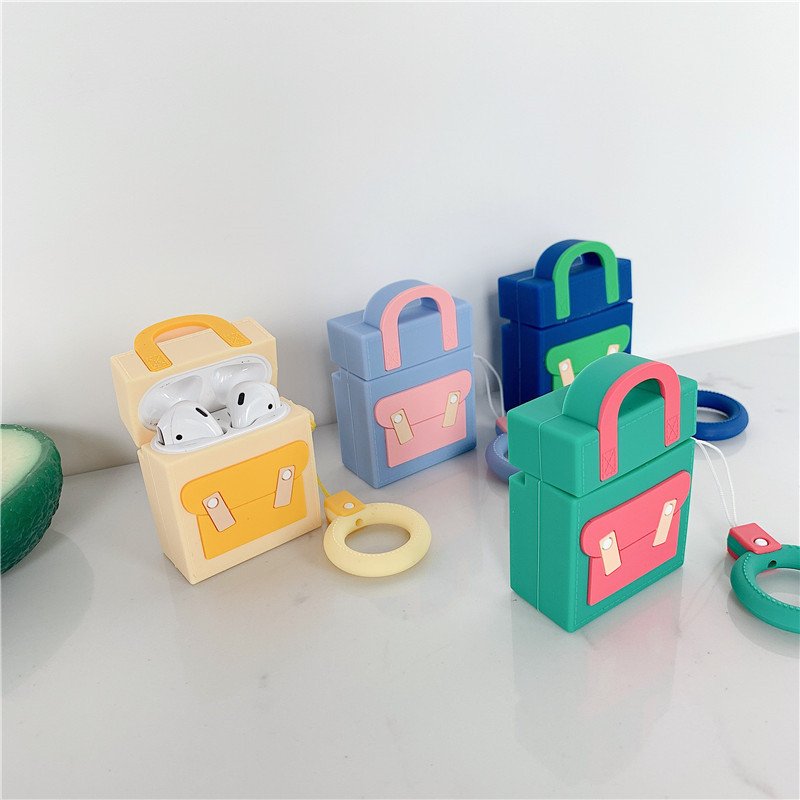 Silicone earphone protective sleeve