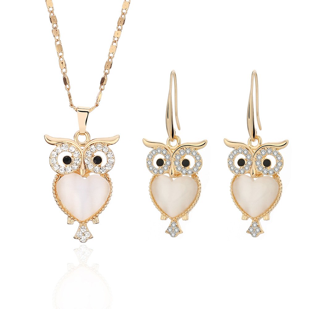 Hollow owl necklace - Image 3