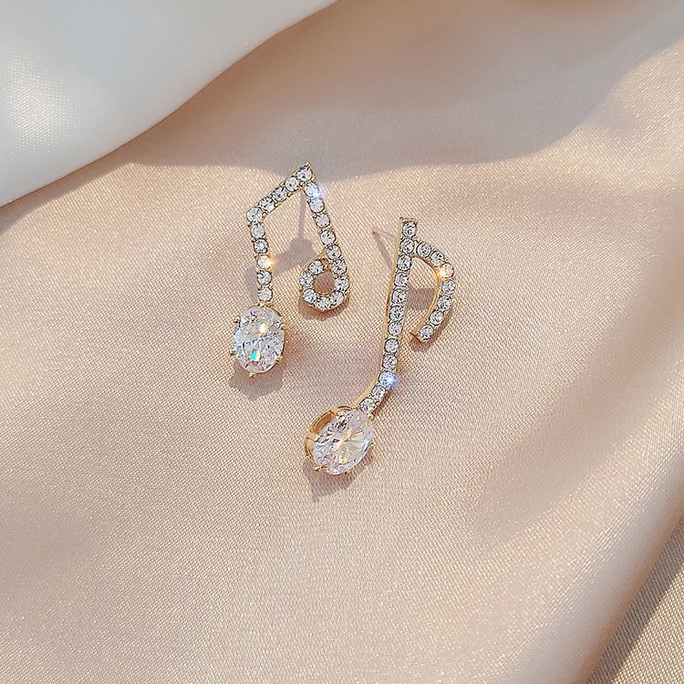 Musical note micro inlaid rhinestone earrings - Image 3