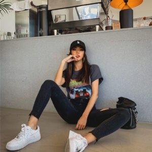 Raw-edge ripped high-waisted jeans