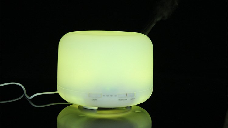 Household Mini 300ml Aromatherapy Machine Humidifier - Image 11
