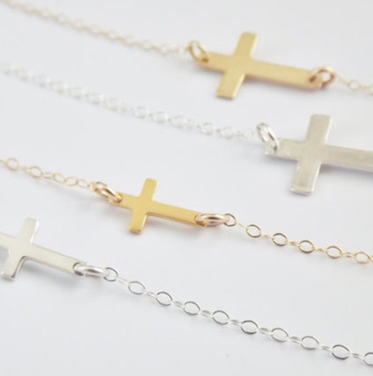 Alloy cross necklace - Image 4
