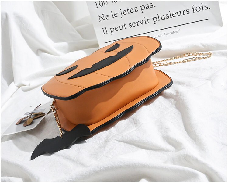 Pumpkin Light Shoulder Bag - Image 13