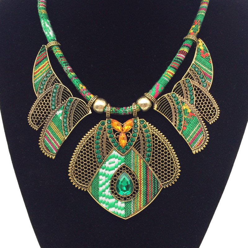 The Bohemian style is exaggerated - Image 4
