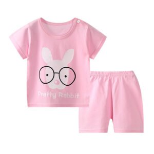 Short sleeved shorts suit