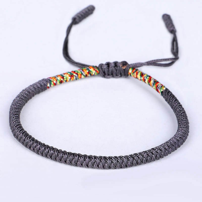 Hand-woven diamond knot bracelet - Image 5