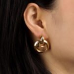 Metal ring staggered earrings