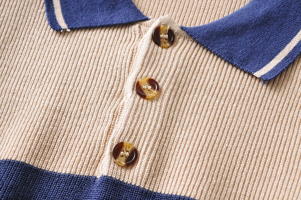 Women's European And American Retro Beige Knit Striped Loose Lazy Sweater - Image 2