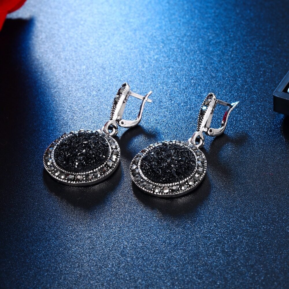 Ring Necklace Earring Three Piece Set - Image 3