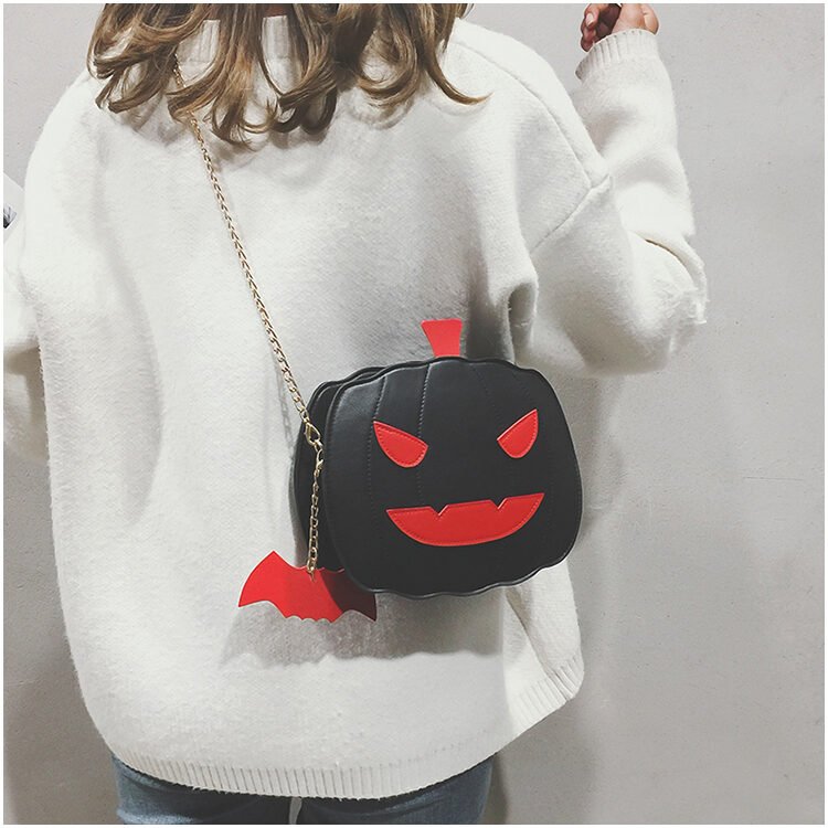 Pumpkin Light Shoulder Bag - Image 11