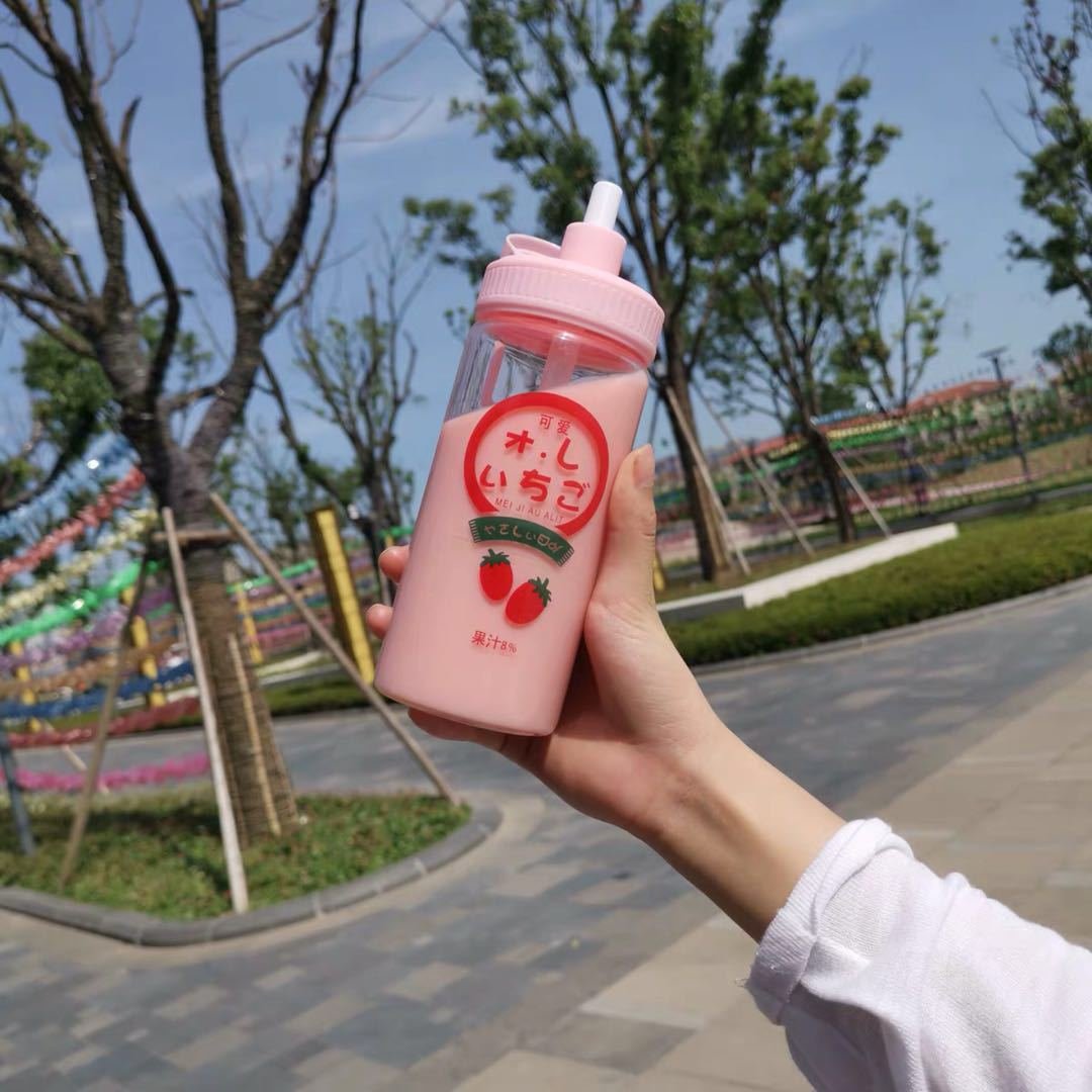 Sweet Fruits 500ml Glass Bottle - Image 3