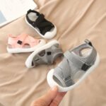 Little yellow duck baby shoes baby sandals