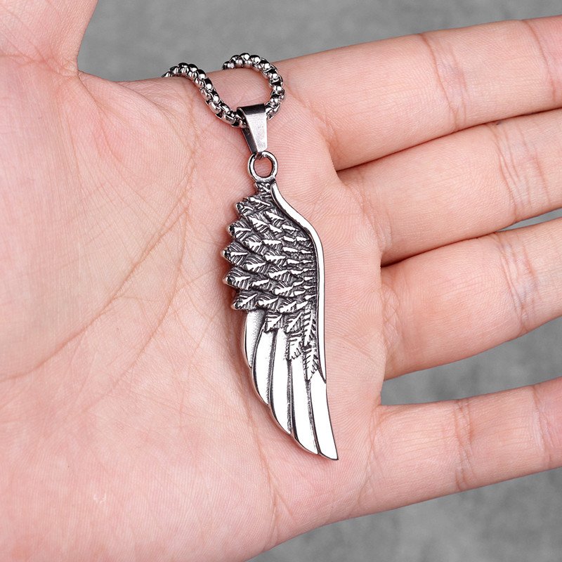 Simple Wings Metal Necklace Pendant Student Hip Hop