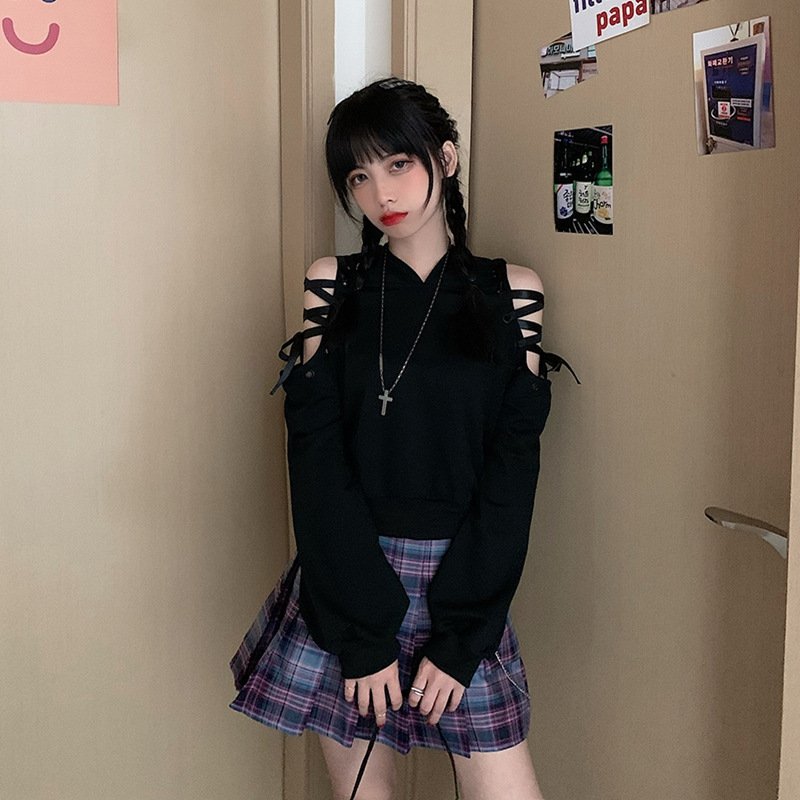 Dark Tie Hoodie With Off-the-shoulder Straps - Image 2