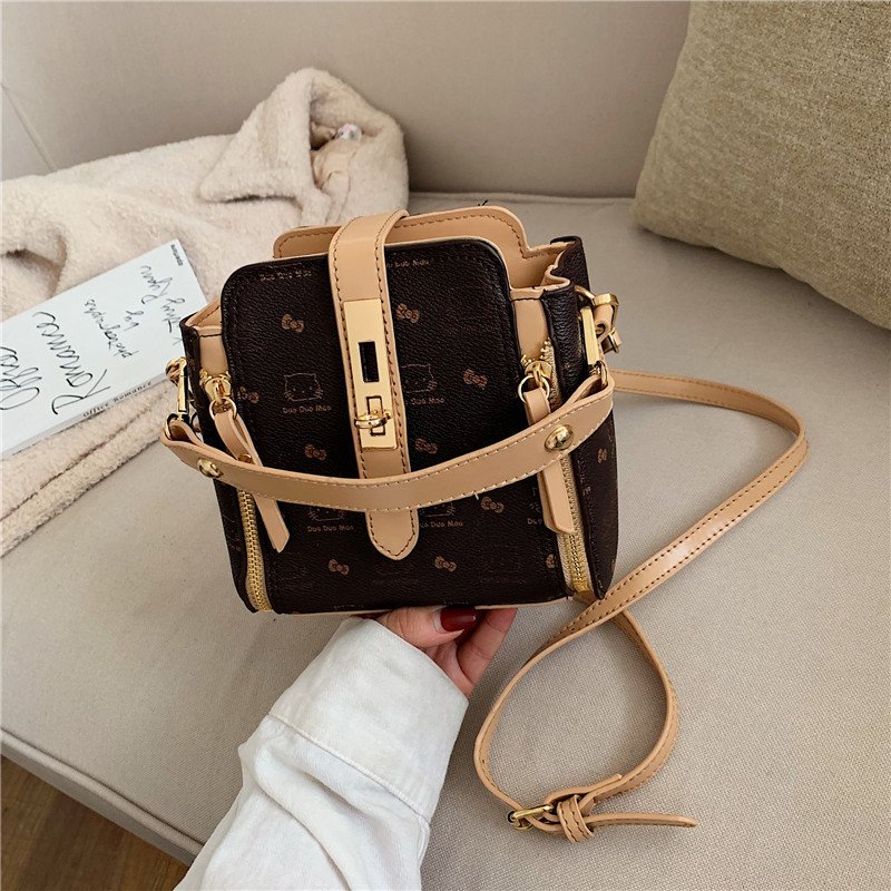 One-shoulder PU bucket bag - Image 2