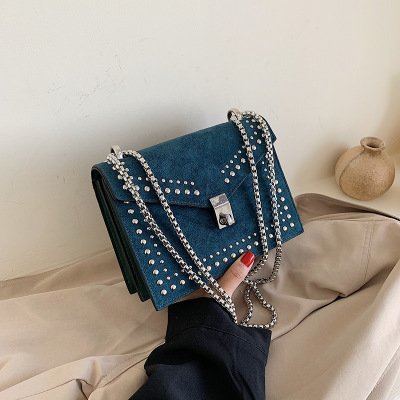 Chain rivet bag - Image 9