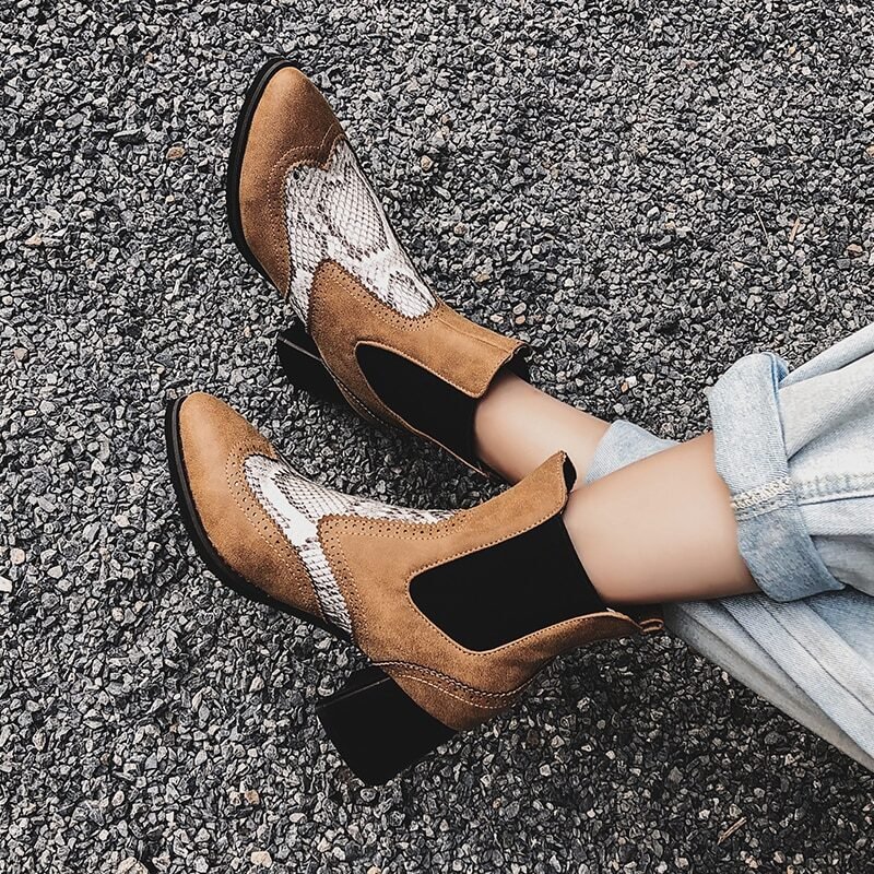 Sleeve pointed toe fashionable chunky heel ankle boots