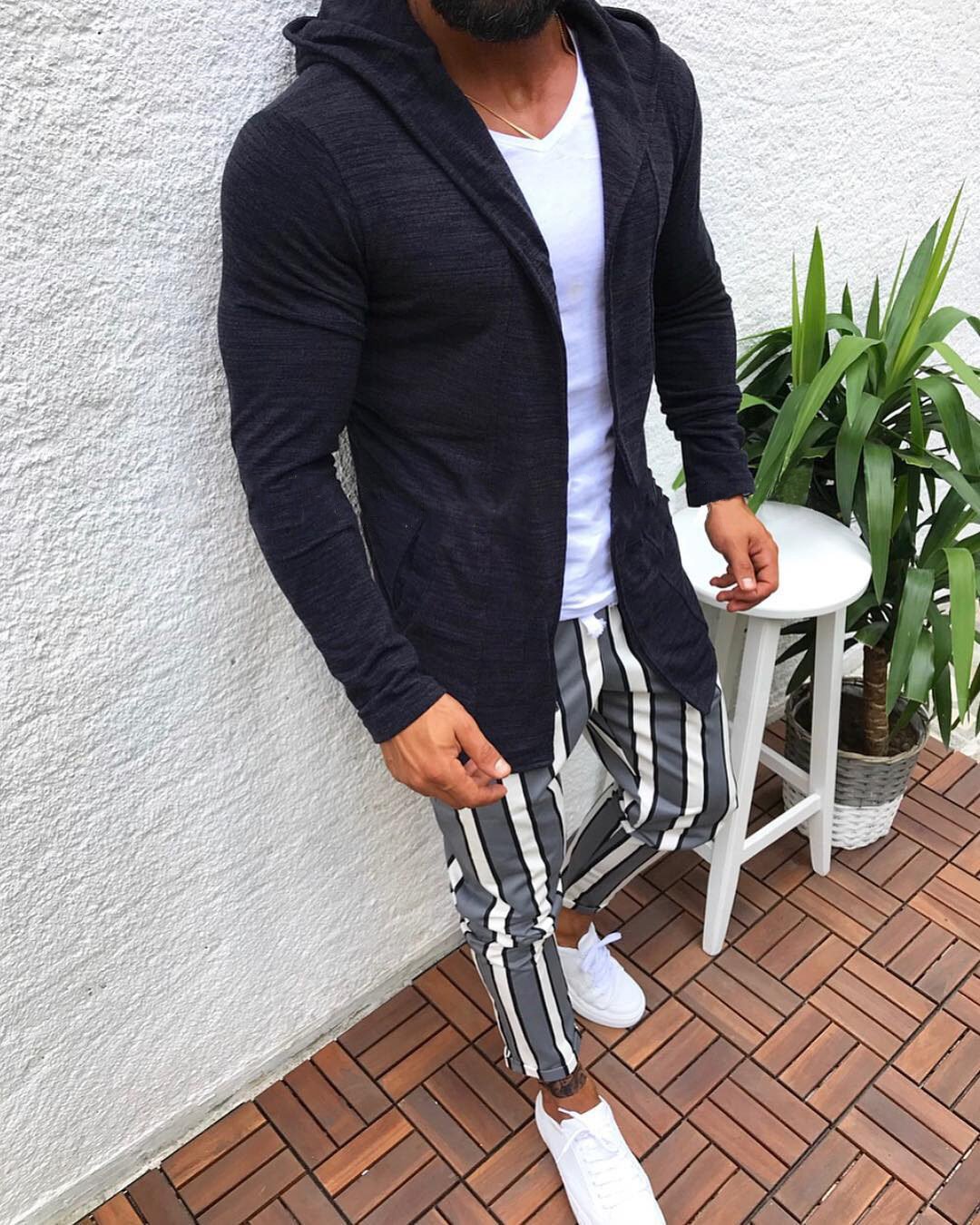 Long sleeve hooded cardigan sweater - Image 3