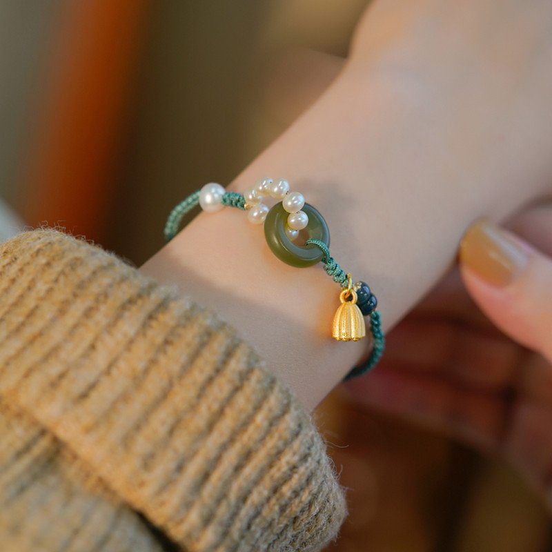 Round And Round Elegant Hotan Jade Pearl Hand Rope - Image 3