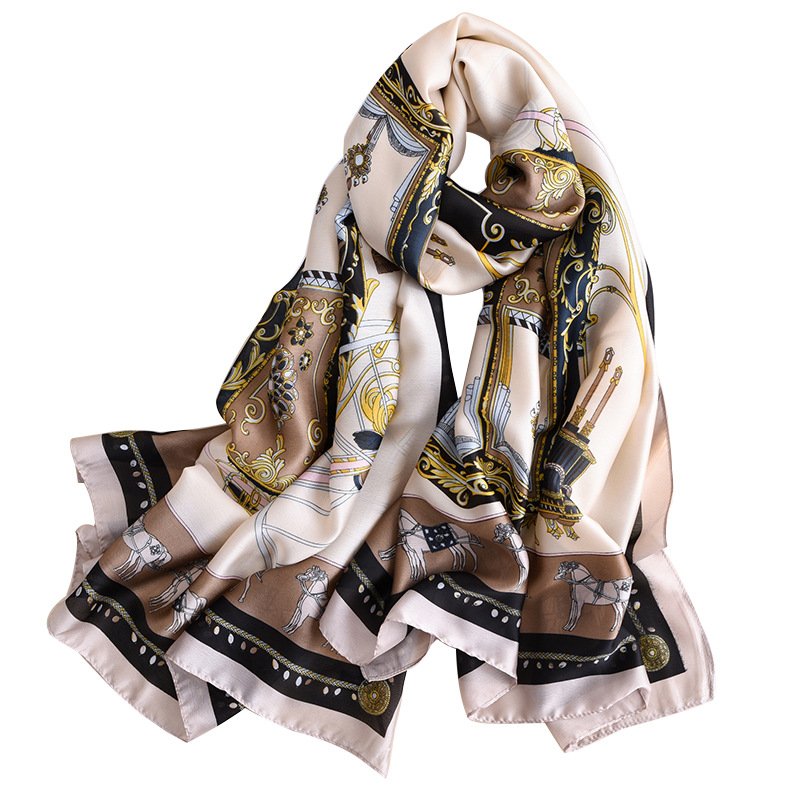 Retro carriage chain scarf - Image 2