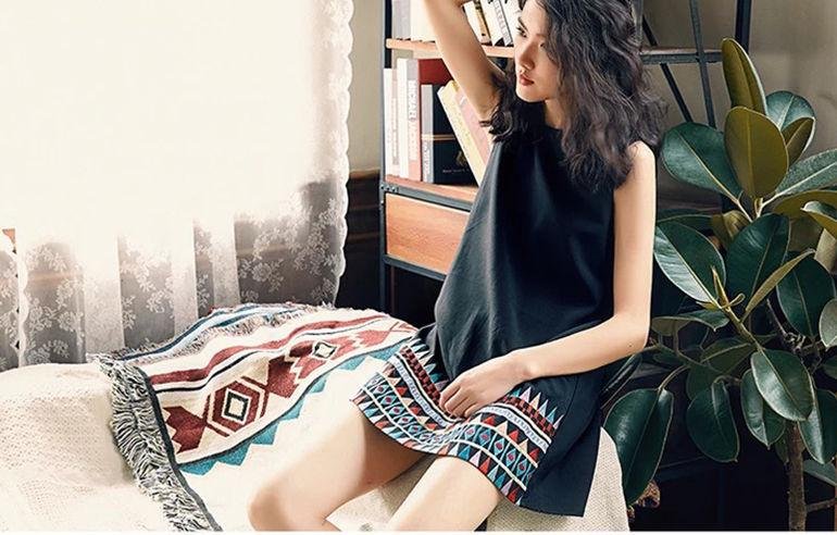 National geometric sand hair towel - Image 3