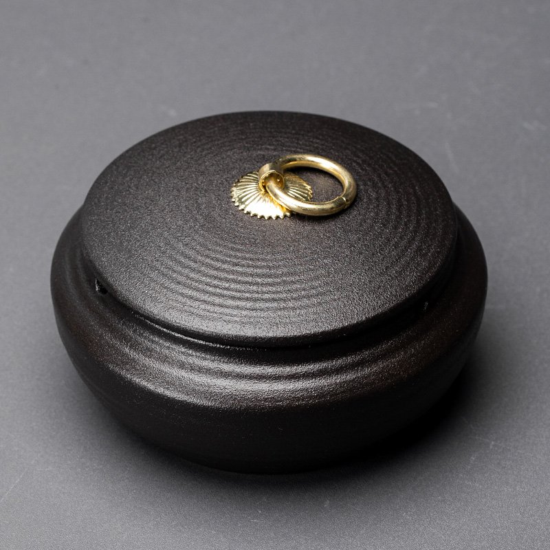 Chinese Style Retro Household Ashtray With Lid Windproof - Image 6