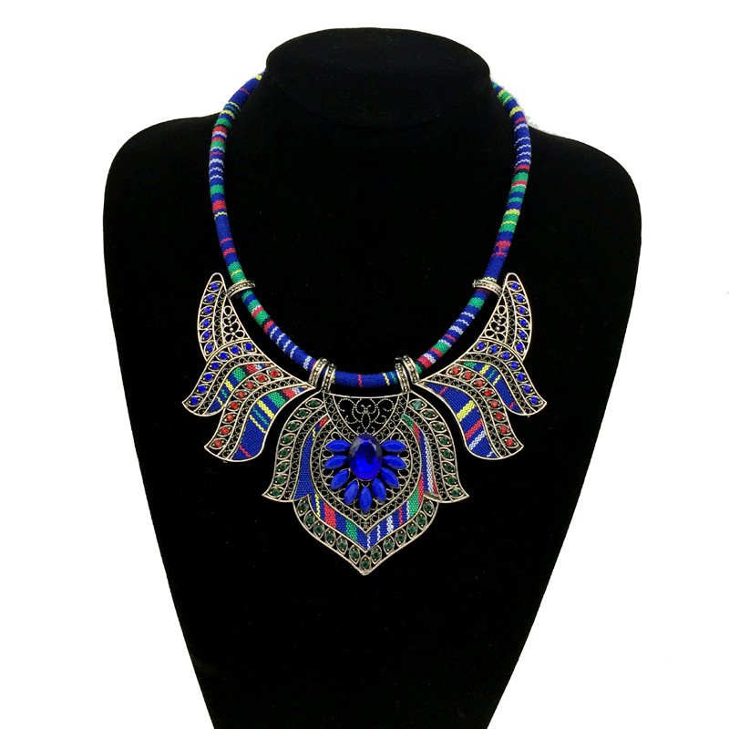 The Bohemian style is exaggerated - Image 2