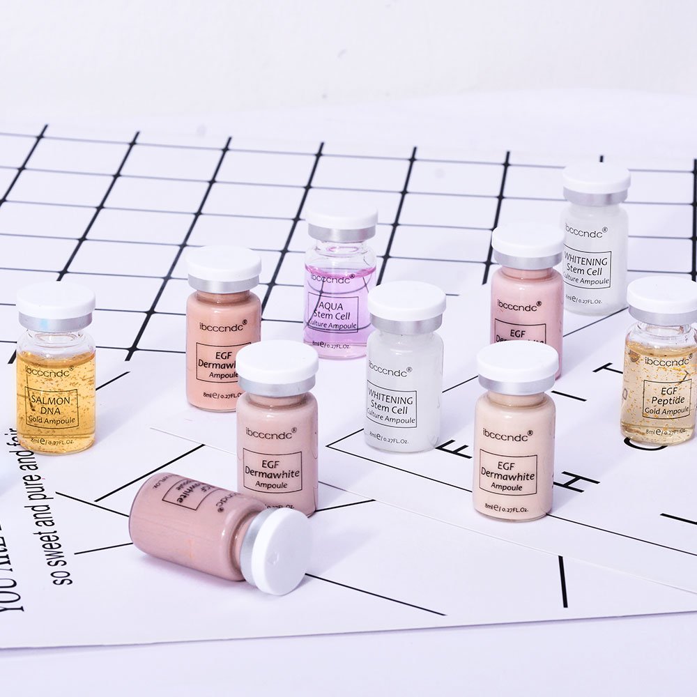 Refining and Brightening Foundation - Image 2
