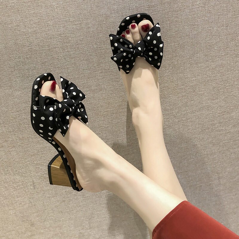 Bow-tie polka dot slippers - Image 2